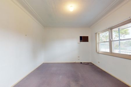 27 Elizabeth Street, Cardiff South NSW 2285 - Photo 3