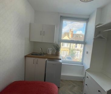 Room in a Shared House, Prospect Street, RG1 - Photo 4
