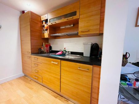 1 bedroom Flat To Let - Photo 4