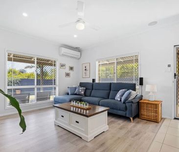 Family Friendly home in the heart of Kallangur - Photo 1