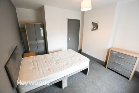 1 bed house of multiple occupation to rent in Waterloo Road, Hanley, Stoke-on-Trent - Photo 3