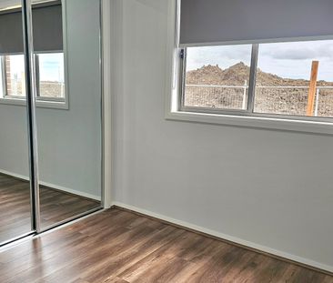 Beautiful Family Living in the Heart of Marigold Estate! - Photo 4