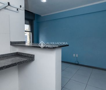 Apartamento com 1 quarto e 30m² para alugar em Centro Histórico, Po... - Foto 2