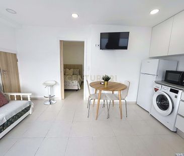 Nazaré, Leiria - Photo 3