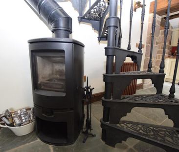 1 bedroom semi-detached house to rent - Photo 2