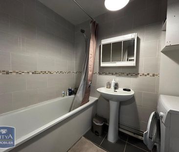 Location Appartement 2 pièces 50m² LILLE 59000 - Photo 6