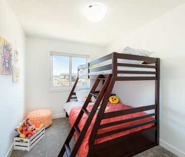 Inglewood 8 Plex - Photo 3