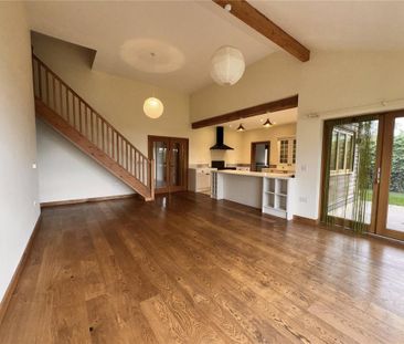 3 bedroom detached house to rent - Photo 1