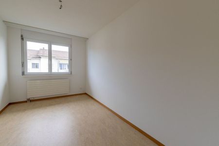Wasserwerkstrasse - schöne moderne 3 1/2-Zimmer-Wohnung mit Gartensitzplatz - Photo 4