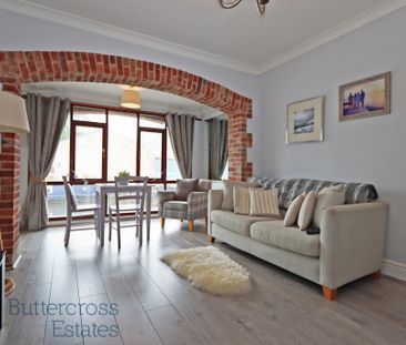 2 bedroom terraced house to rent - Photo 3