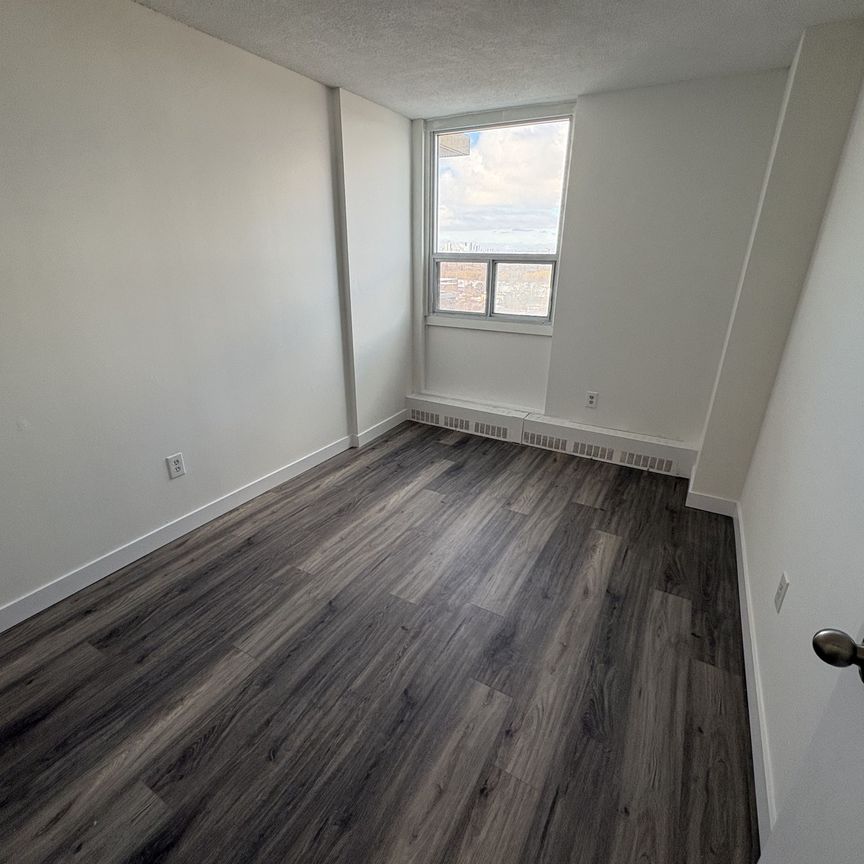 For Lease - 15 Torrance Road Unit# 1209, Toronto, Ontario - Photo 1