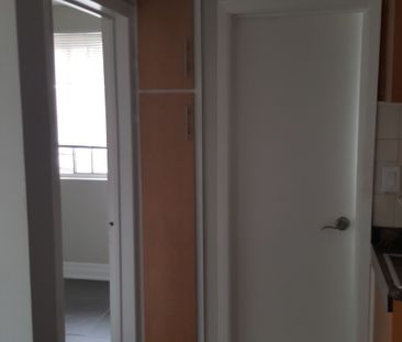 For Lease - 14 North Alarton Street Unit# 8, Mississauga, Ontario - Photo 4