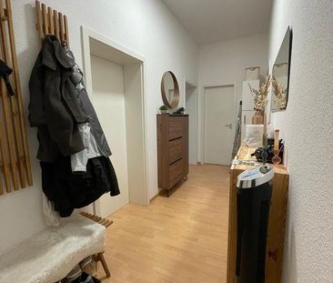 Ready to move in: praktische Wohnung mit Duschbad - Küche & Kleider... - Photo 1