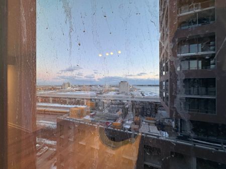 For Lease - 35 Parliment Street Unit# 911, Toronto, Ontario - Photo 4