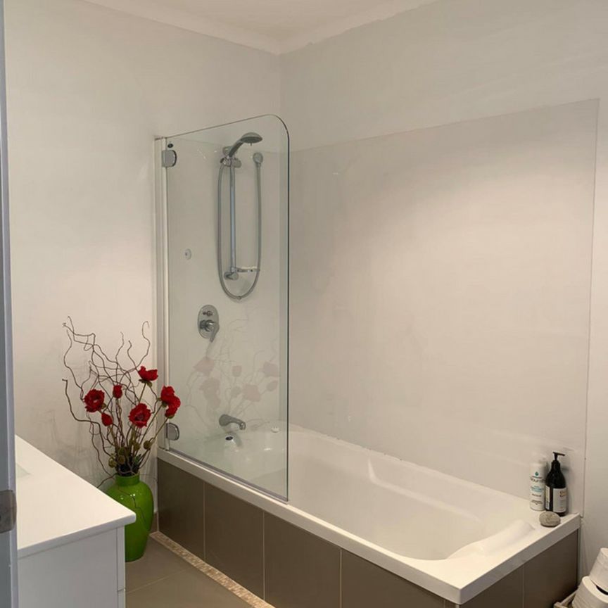 Glorious on Glenpark - Photo 1