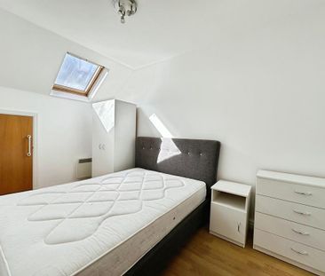2 bedroom apartment to rent - Photo 3