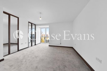 4 bedroom parking to rent - Photo 5