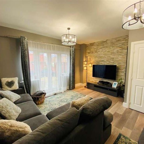 Parc Panteg, Griffithstown, Pontypool, NP4 - Photo 1