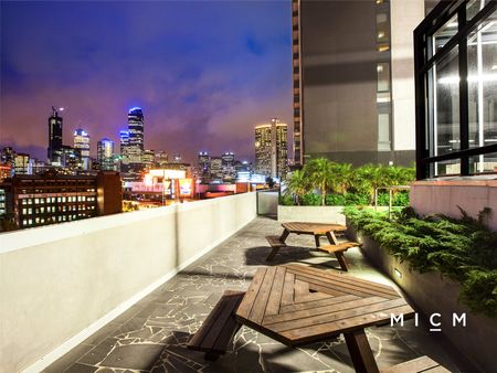 2406/63 Whiteman Street - Photo 5