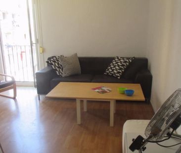 Apartamento de alquiler en El Raval - Photo 2