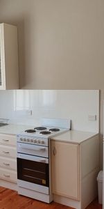 Semi-Furnished Studio Room In A Prime Location - Photo 3