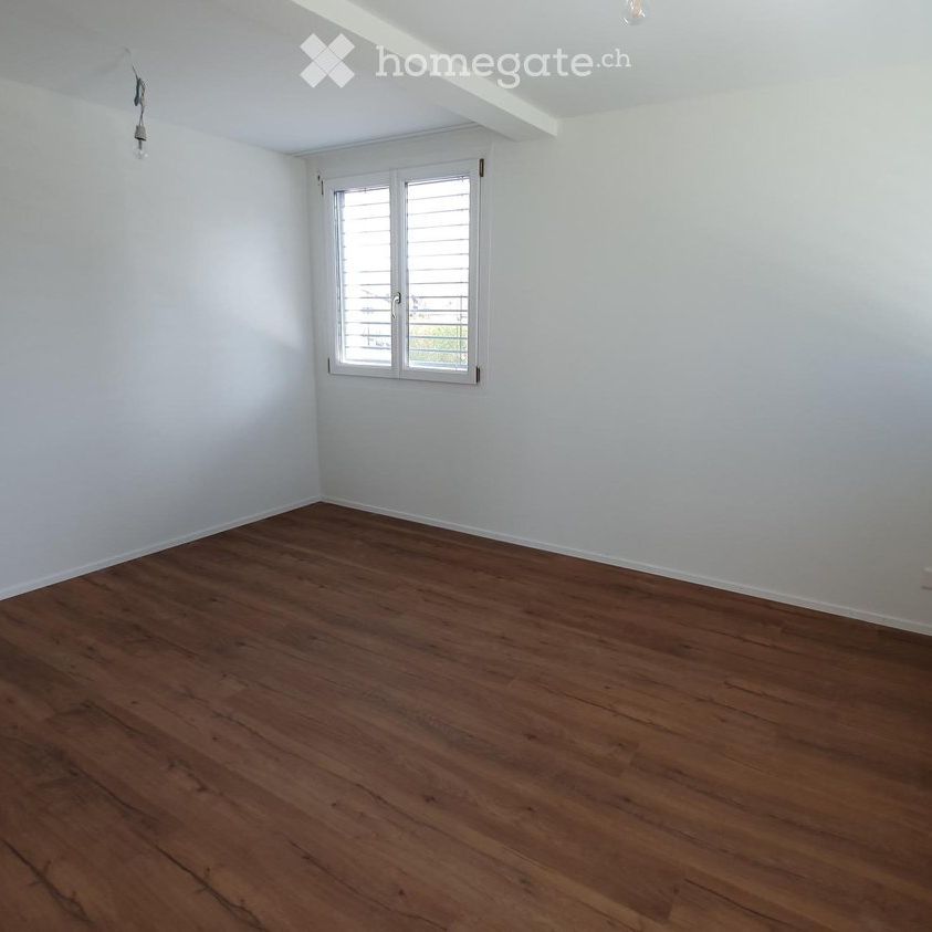 Moderne 4.5-Zimmer-Terrassenwohnung in Eschenbach SG – Sofort verfügbar! - Foto 1