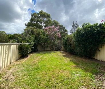 Spacious Duplex With Ducted Air Conditioning Throughout - Photo 5