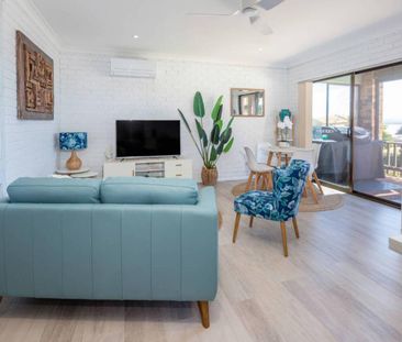 Panoramic water Views - Photo 1