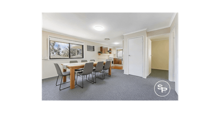 Charming Move-In Ready Home in a Peaceful Rosemeadow Pocket - Photo 2