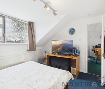 1 bedroom in a flat share to rent - Photo 1