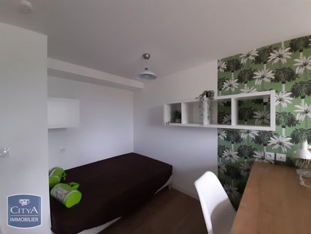 Location Appartement 1 pièce 20m² CHANGE 53810 - Photo 2