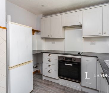 2 bedroom property to rent Acre Close, Haywards Heath, West Sussex,... - Photo 6