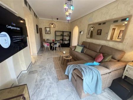 Alquiler de piso en Avenida de la Jacaranda, Marbella, 123 - Photo 5