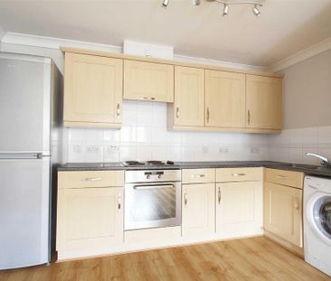 2 bedroom apartment to rent - Photo 5