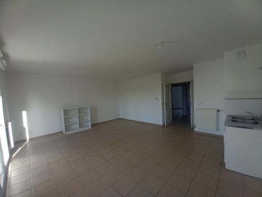 Location Appartement 3 pièces 66m² BORDEAUX 33300 - Photo 1