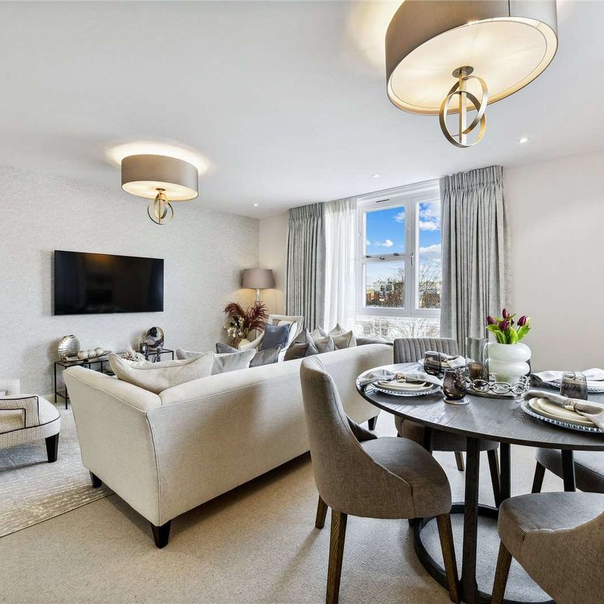 A bright three bedroom apartment with lift and porter located in South Belgravia for Sloane Square, Elizabeth Street and Victoria. - Photo 1