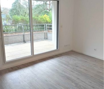 Location Appartement 2 pièces 40m² LA VILLE AUX DAMES 37700 - Photo 5