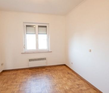 Woning te huur in Oeselgem voor € 1.050 met 3 slaapkamers - Photo 2