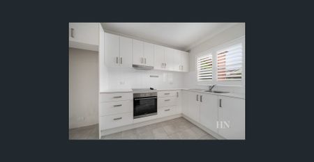 Ground Floor Convenience in a Prime Concord West Location - Photo 4