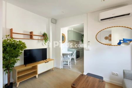 Piso en alquiler en Carrer de Pere IV, 542, cerca de Rambla de Prim - Photo 2
