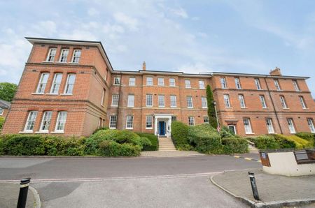 3 bedroom penthouse to rent - Photo 2