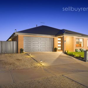 84 CUTHBERT STREET, Killara VIC 3691 - House For Rent | Domain - Photo 2