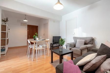 Calle de Alcocer, Madrid, Community of Madrid 28041 - Photo 3