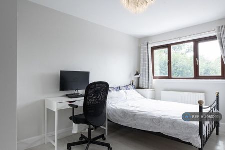 3 bedroom terraced house to rent - Photo 4