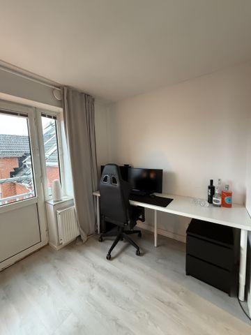 Runstensvägen, Handen - Foto 3