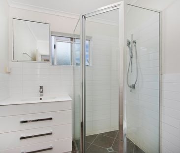 REJUVENATED TOWNHOUSE WITH ONLY ONE NEIGHBOUR – A1 LOCATION! - Photo 2