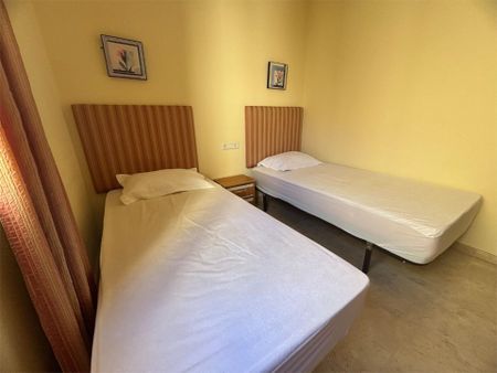 Ático de alquiler en Pasaje Jardin, 2, Centro - Photo 4