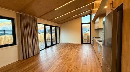 Warm, Healthy, & Efficient: Architecturally Designed Home in Lake Hawea - Photo 3