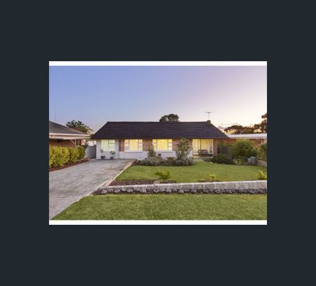 9 Halse Crescent, Melville, WA 6156 - Photo 4