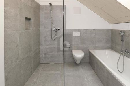 HIGH-QUALITY NEW CONSTRUCTION IN A SUNNY LOCATION! - Foto 3